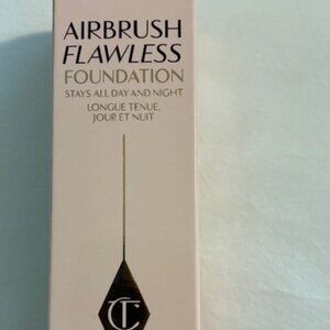 Charlotte Tilbury Airbrush Flawless Foundation - Color 6 Neutral